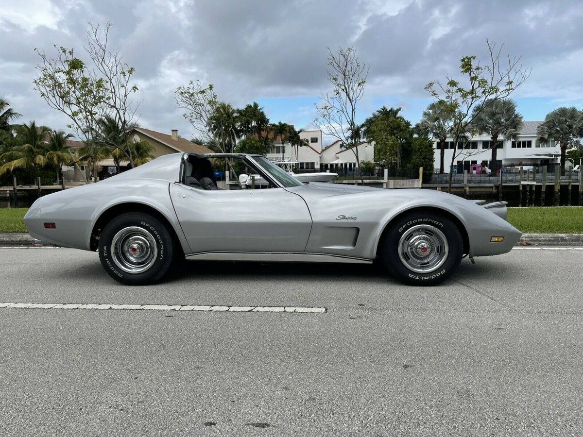 1974 chevrolet corvette coupe grey rwd automatic automatic