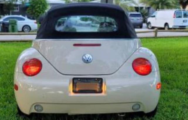 2004 volkswagen new beetle gls