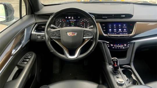 2021 Cadillac XT6