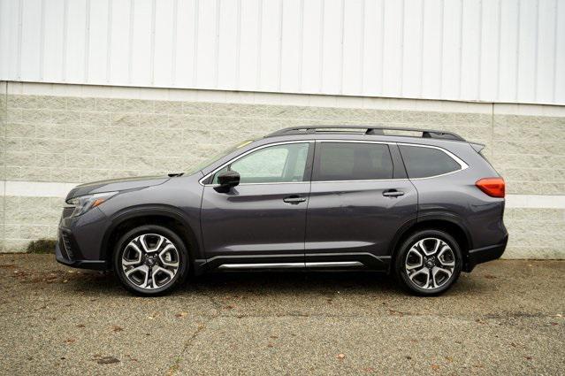 2024 subaru ascent limited 8-passenger