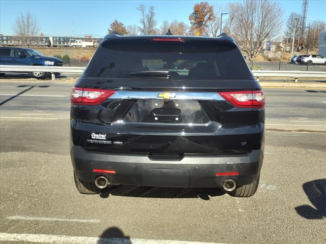 2021 chevrolet traverse lt cloth