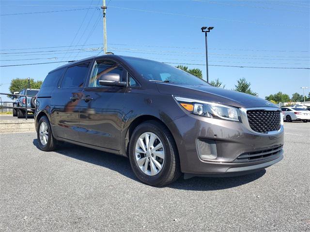 2017 kia sedona lx