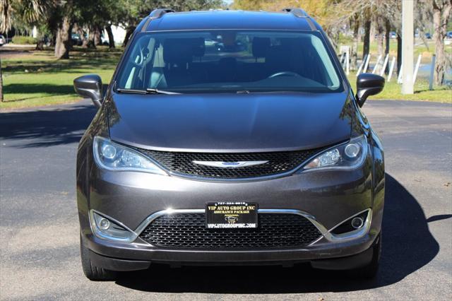 2019 chrysler pacifica touring l