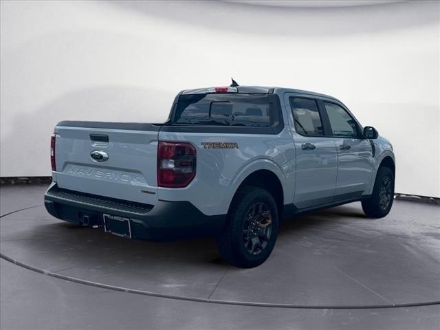 2023 ford maverick lariat