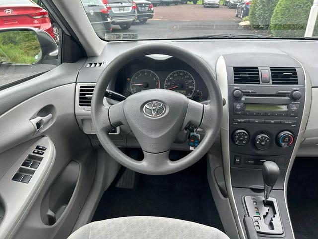 2009 toyota corolla le