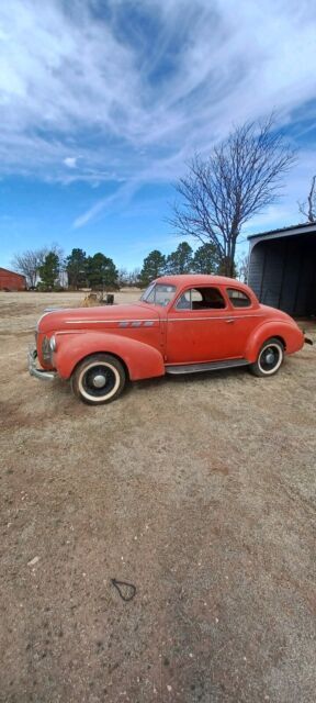 1940 pontiac deluxe six coupe red rwd manual business