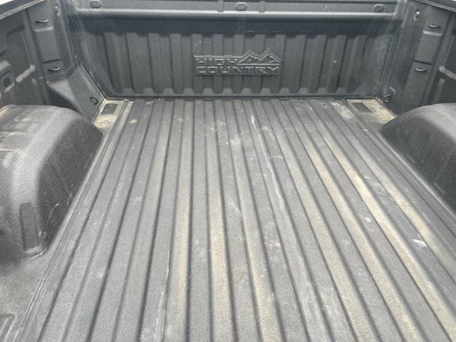 2022 chevrolet silverado 1500 high country