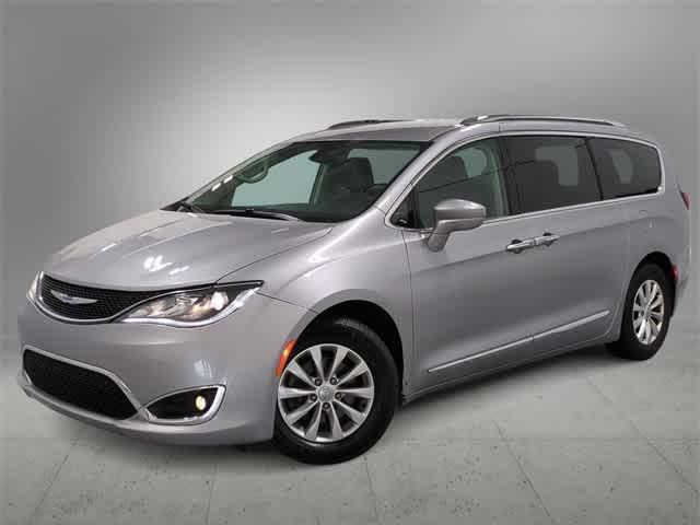 2018 chrysler pacifica touring-l
