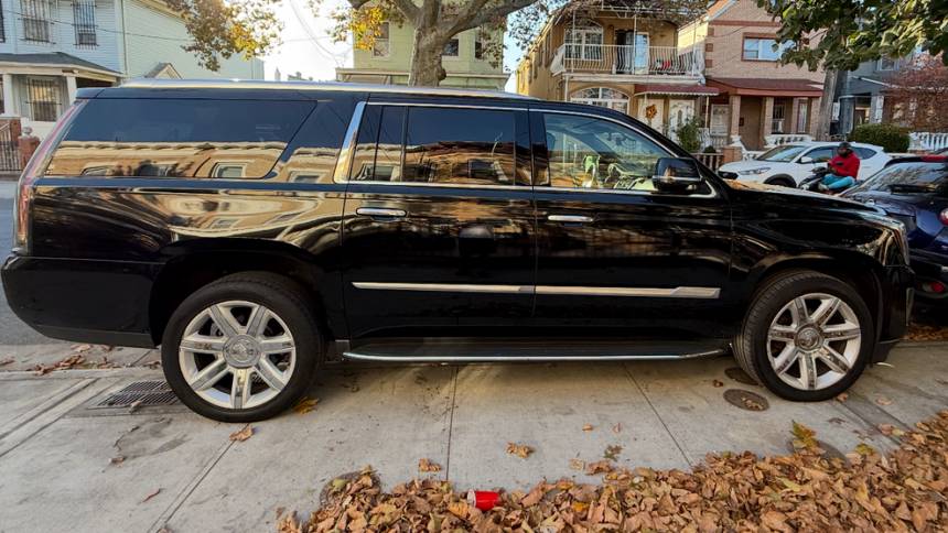 2020 cadillac escalade esv luxury