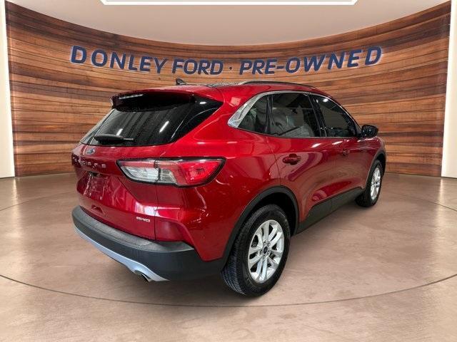 2021 ford escape se