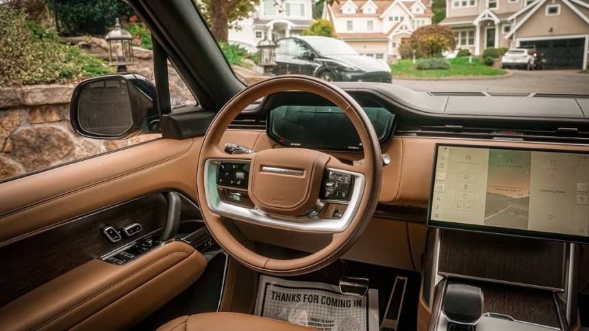 2024 land rover range rover p400 se lwb