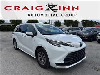 2021 Toyota Sienna le 8-passenger