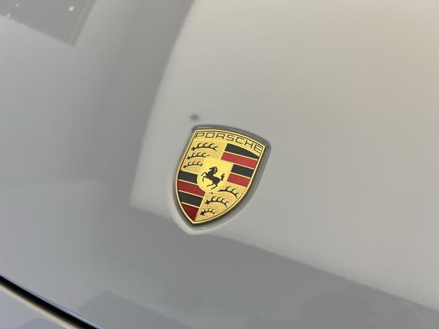2023 porsche 911 carrera t