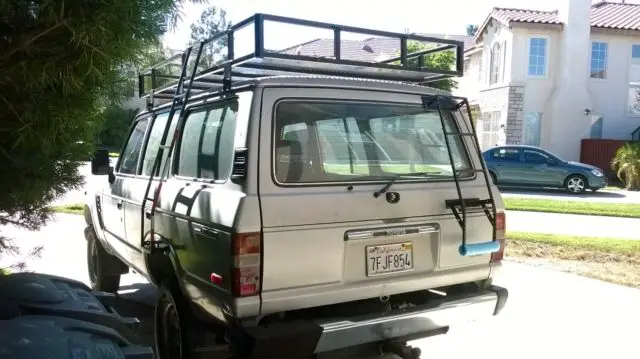 land cruiser hj60 lhd diesel turbo ,ca title rust free 5 speed