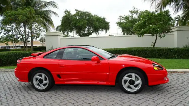 1992 dodge stealth r/t all wheel drive twin turbo great condition.low reserve