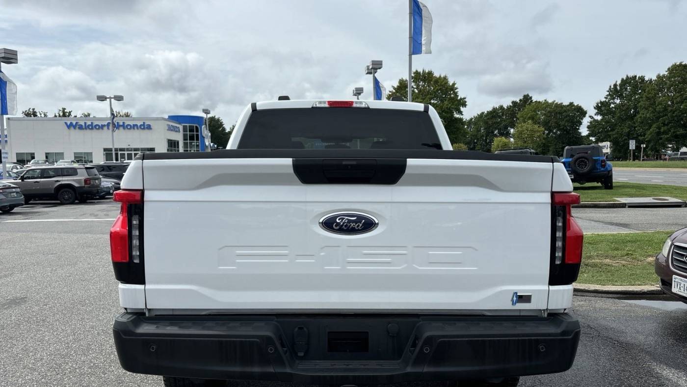 2022 ford f-150 lightning pro