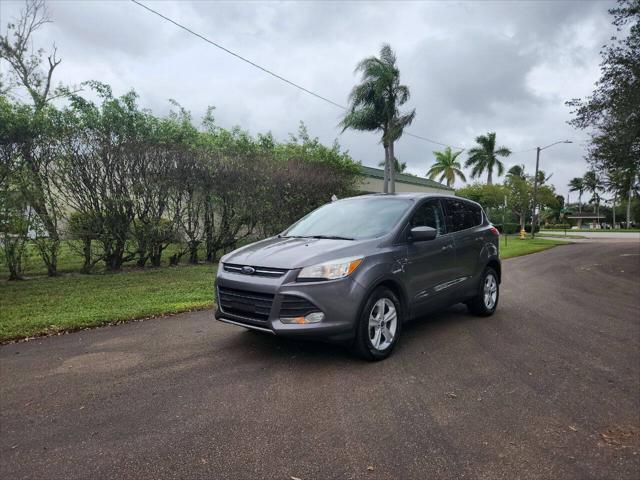 2014 ford escape se