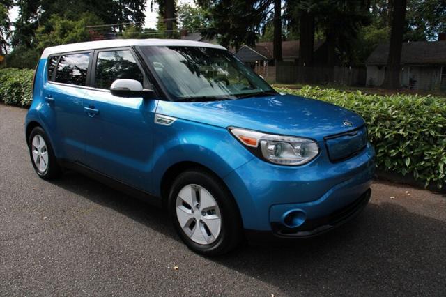 2016 kia soul ev base