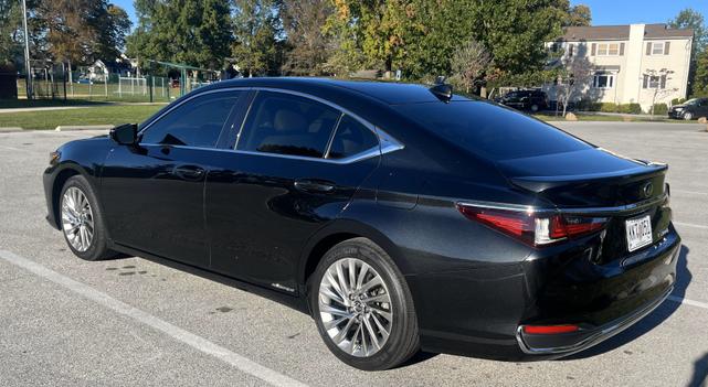 2020 lexus es 300h luxury