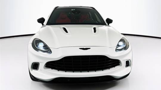 2023 Aston Martin DBX