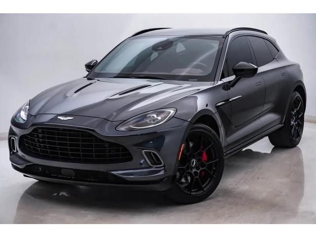 2021 aston martin dbx suv