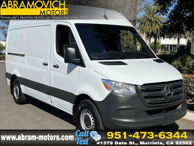 2023 mercedes-benz sprinter 2500 standard roof