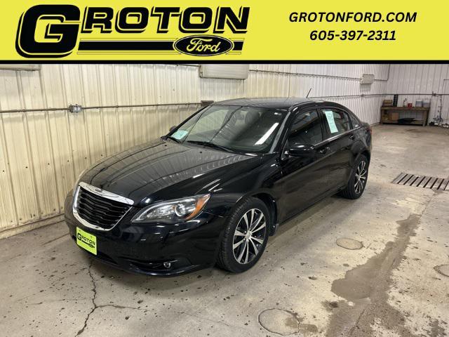2014 chrysler 200 touring