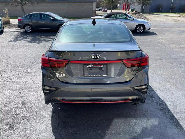 2021 kia forte gt-line