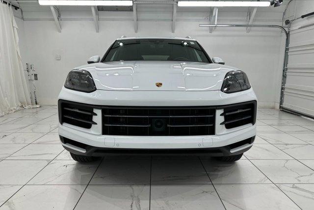 2024 porsche cayenne awd