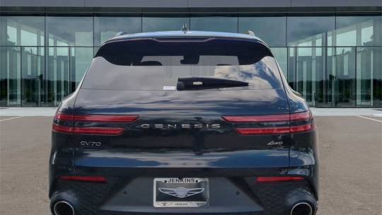 2025 Genesis GV70