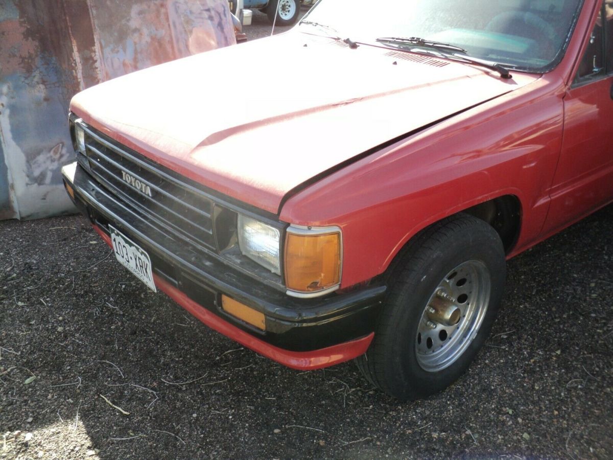 1988 toyota 2 wd pickup truck 87,86,85,84