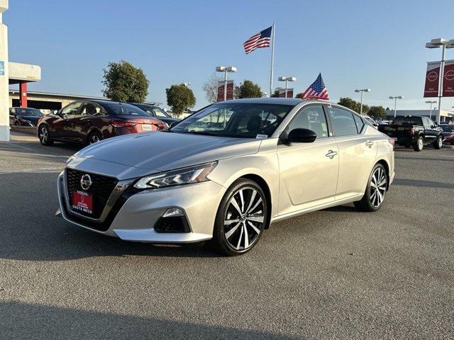 2022 nissan altima sr fwd