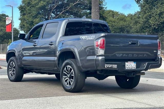 2022 toyota tacoma trd sport