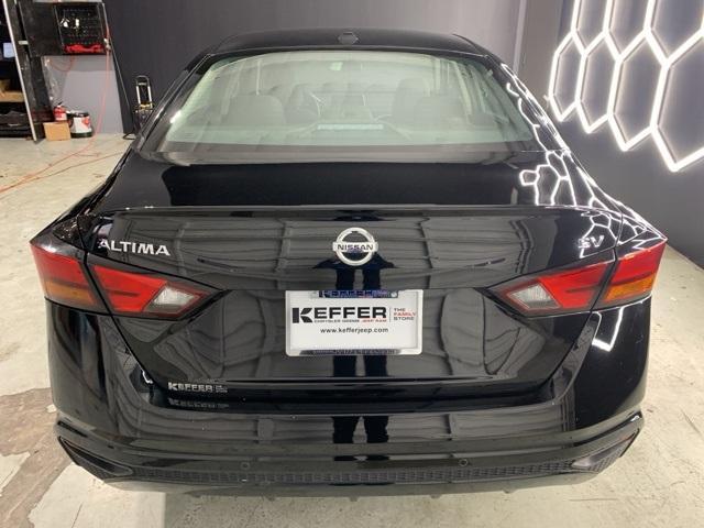 2022 nissan altima 2.5 sv