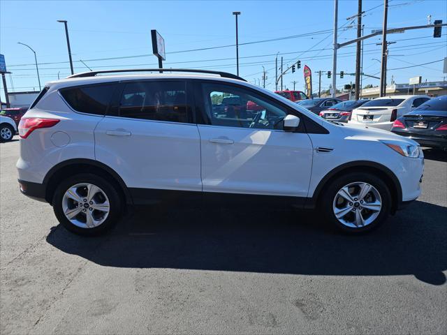 2014 ford escape se