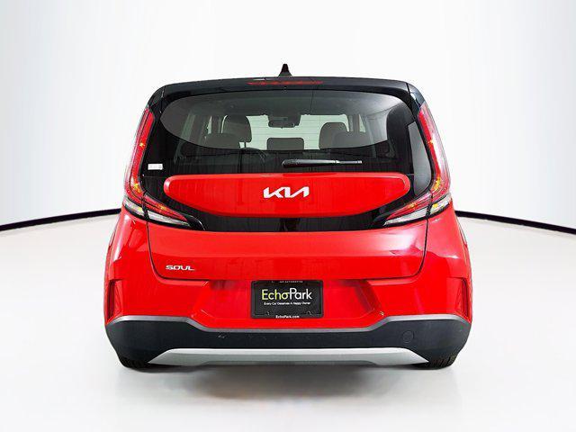 2023 kia soul lx