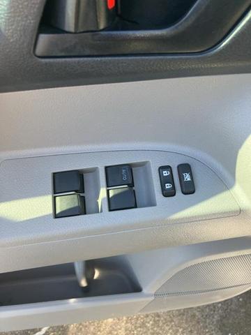 2011 toyota highlander se