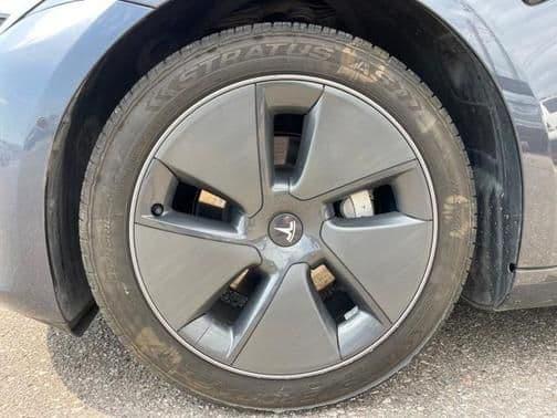 2021 tesla model 3 standard range plus in livonia, michigan