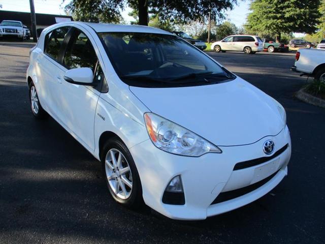 2012 toyota prius c four