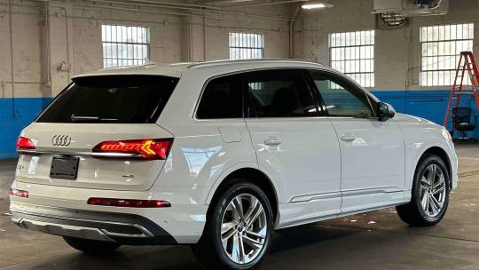 2022 Audi Q7