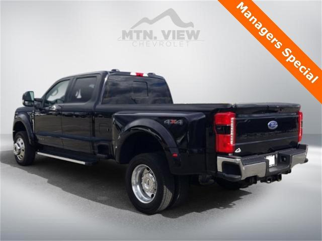 2023 ford f-450 lariat
