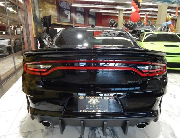 2022 dodge charger srt hellcat widebody