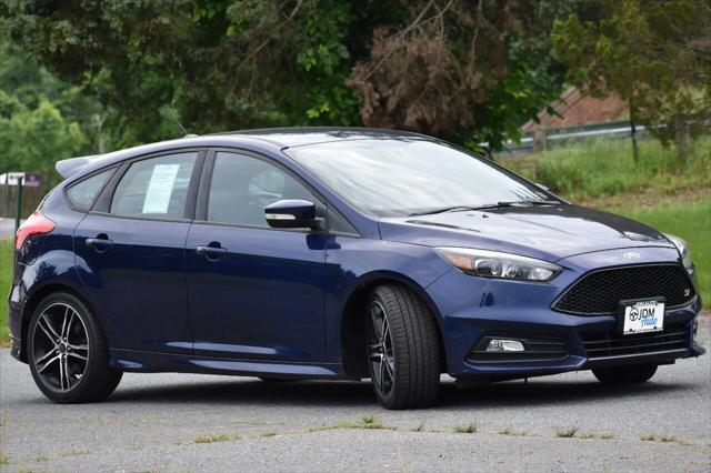 2016 ford focus st