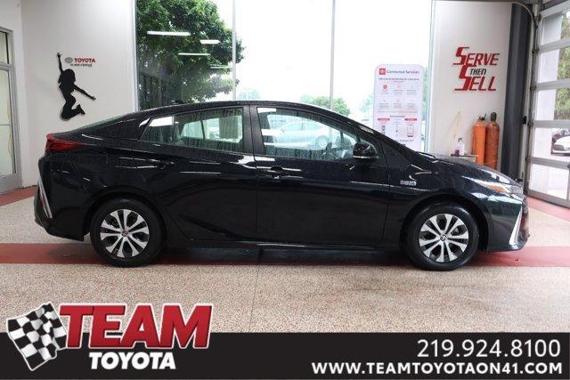 2022 toyota prius prime xle