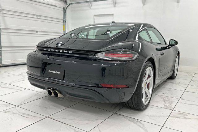 2022 porsche 718 cayman s