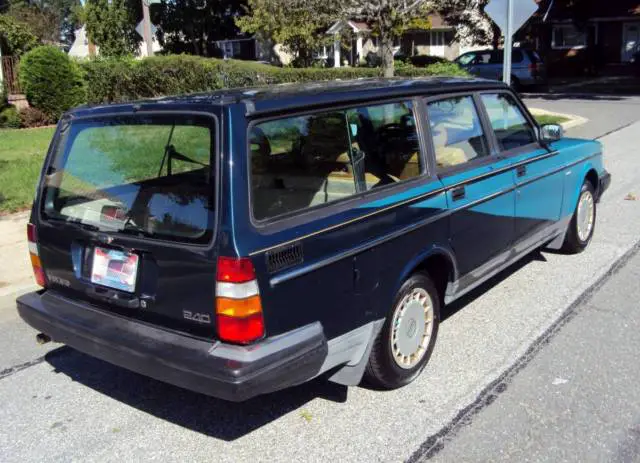 l@@k 1993 volvo 240 wagon