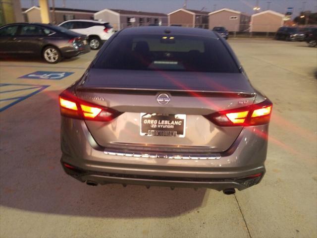 2019 nissan altima 2.5 sv