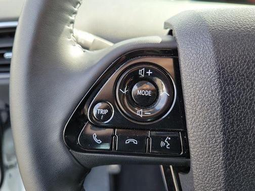 2021 toyota prius