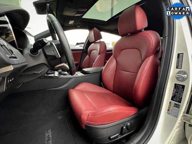 2023 kia stinger gt-line