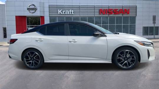 2024 Nissan Sentra sr